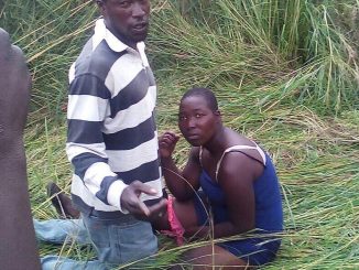 Bolobedu wife got caught by his husband having sex with another man at the bush