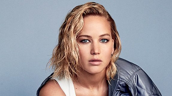 American Actress Jenifer Lawrence Nude Photos Leaked By Hackers