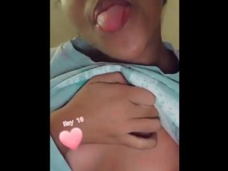 2k small tits show off