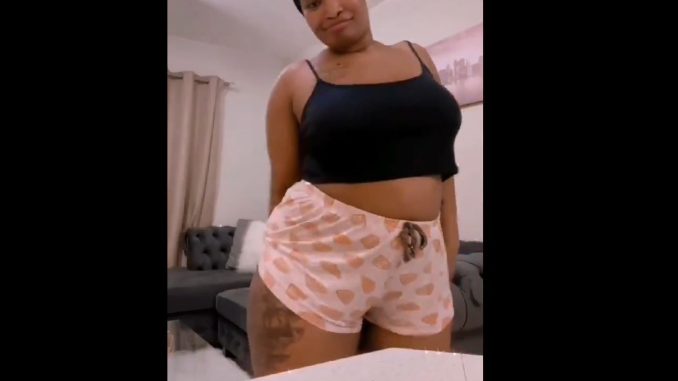 Big Fat Woman Twerk Fat Butt On Instagram Live Cam